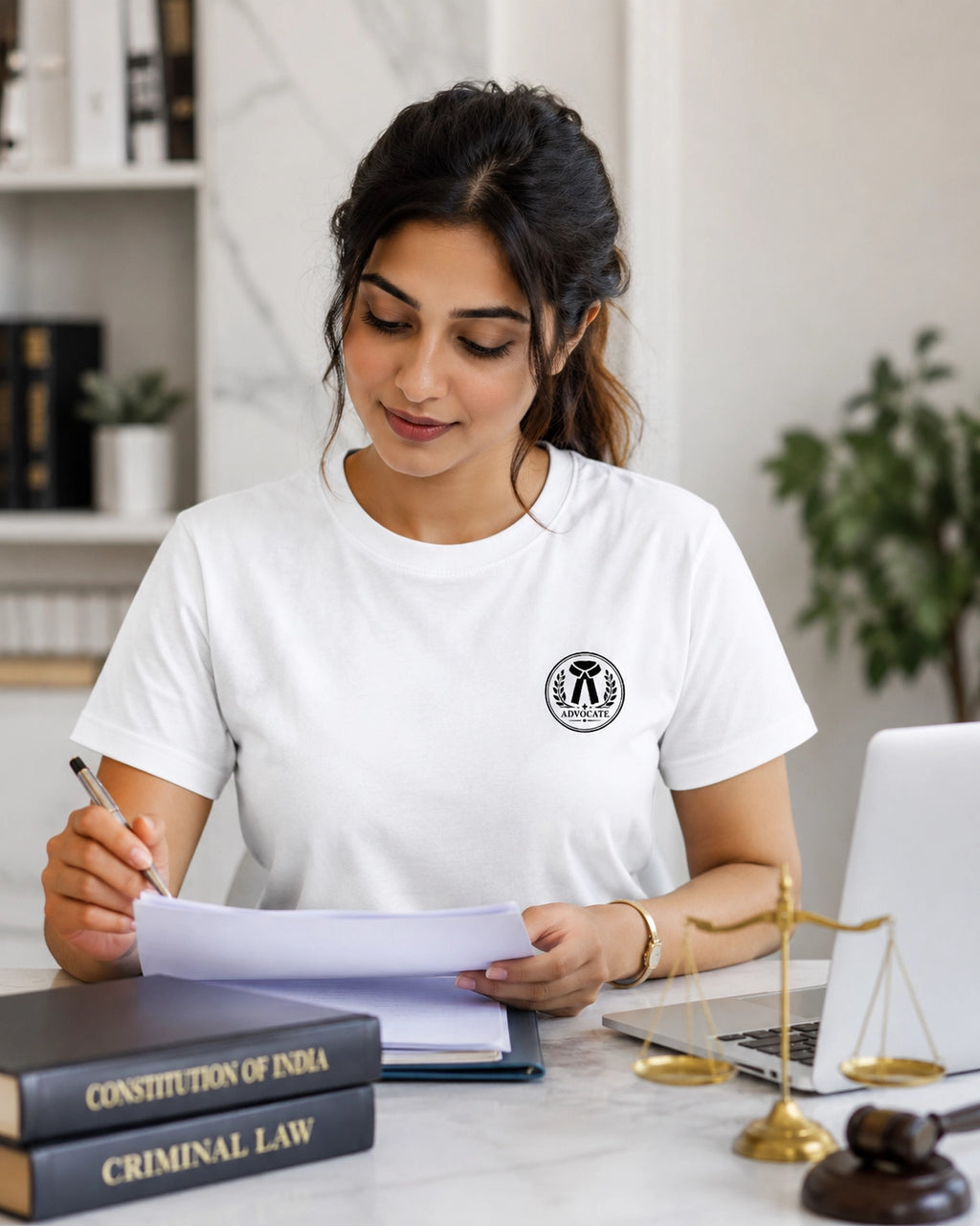 Advocate Logo - White Round Neck Lawyer T-shirt